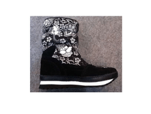 RC825-2-49 BLACK.png