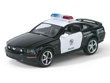 99�. Ford Mustang GT.jpg