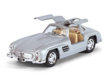 99�. Mercedes Benz.jpg