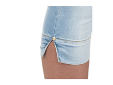 t-220-0023-cp-sttropez.lb_det2.jpg