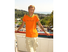 ��� �