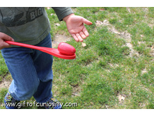 Easter-gross-motor-egg-and-spoon-game-21.jpg