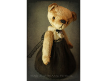 Teddy_bear_Ms_Annabel_Wood_4.JPG