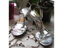 �Jacqueline Ferrar, 9US, 300���.
