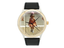 Retro-girl-semi-gold_thm.jpg