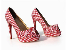 Chr/isti/an Loub/ou/tin 