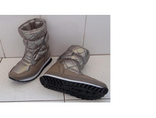 750�