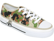 ylt900-armycamo-02_300dpi.png