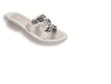 25381E White