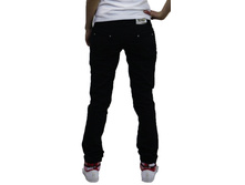 IJLU21 black2.jpg