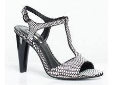 medium_816-21-12 black- white 790 �.jpg