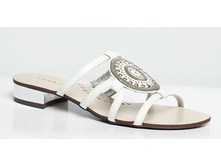 medium_3005-01-12 white 680 �.jpg