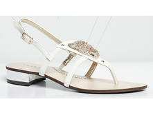 medium_3005-05-12 white 680 �.jpg