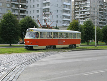 �4