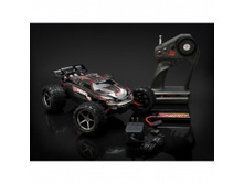 1_16_E_Revo_VXL_ 7105.   7800,00�