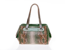 articl_12115a_green.jpg