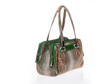 articl_12115a_green_3.jpg