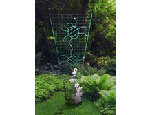 415�.