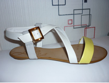 L*illy\'s C*loset	4*78141-3