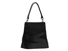 ������: PITTY ���.: B00524 (black)