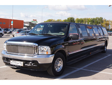 Ford Excursion ������