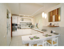 phoca_thumb_l_white%20kitchen%2027.jpg