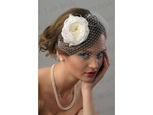 ee43057084-svadebnyj-salon-svadebnaya-shlyapka-s-vualyu.jpg