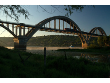 railway_bridge.jpg