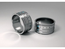 1654555-R3L8T8D-500-Ring_Clock_concept_2.jpg