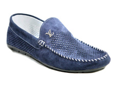 ������� 1555 - 950 ���. (��� ���� 1050 ���.)