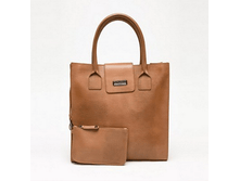 49Borsa La Parisienne color cammello pelle di vacchetta con pochette amov. 33x29x14 cm3.png