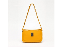 22Borsa gialla in pelle 25 x 14,5 x 8 cm1.png