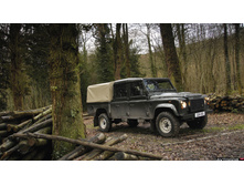 Land-Rover-Defender-Double-Cab-Pickup-2007-1920x1080-001.jpg