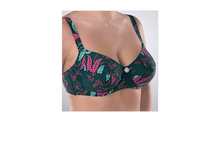 Janelle ����������� ������ ��������� 637,00