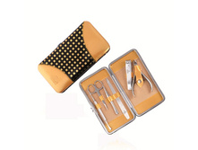 239 ���������� ����� "BEAUTY SET"   553,70 ���
