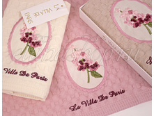 Me*nek*se �������� ��������� � ��-�� 3��. L*a vi*l*la