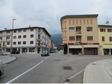 796.JPG