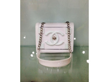 CHANEL LEGO 4.jpg