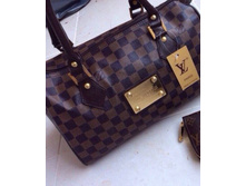 LV 001.jpg
