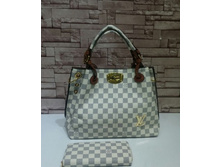 LV N006.jpg