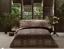 ��� W*IL*D L*IF*E deluxe