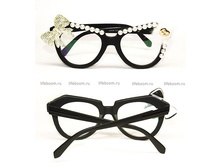 �������: GOD024