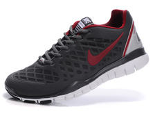 2012 NIKE FREE TR FIT.jpg