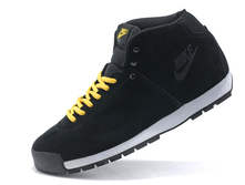 Nike Air Magma ND.png