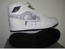 Jordan 1 Retro Nike.png