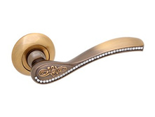 585 ��������� ����, ������-����