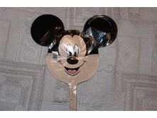 ����� ����