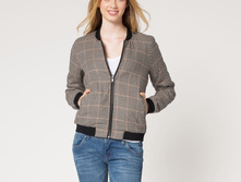 1330 ���/ 19 eur