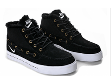 2012 Winter Suede with Fur Nike.png
