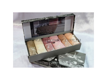 ����� �������� "GL*O*RIA" � ��*������